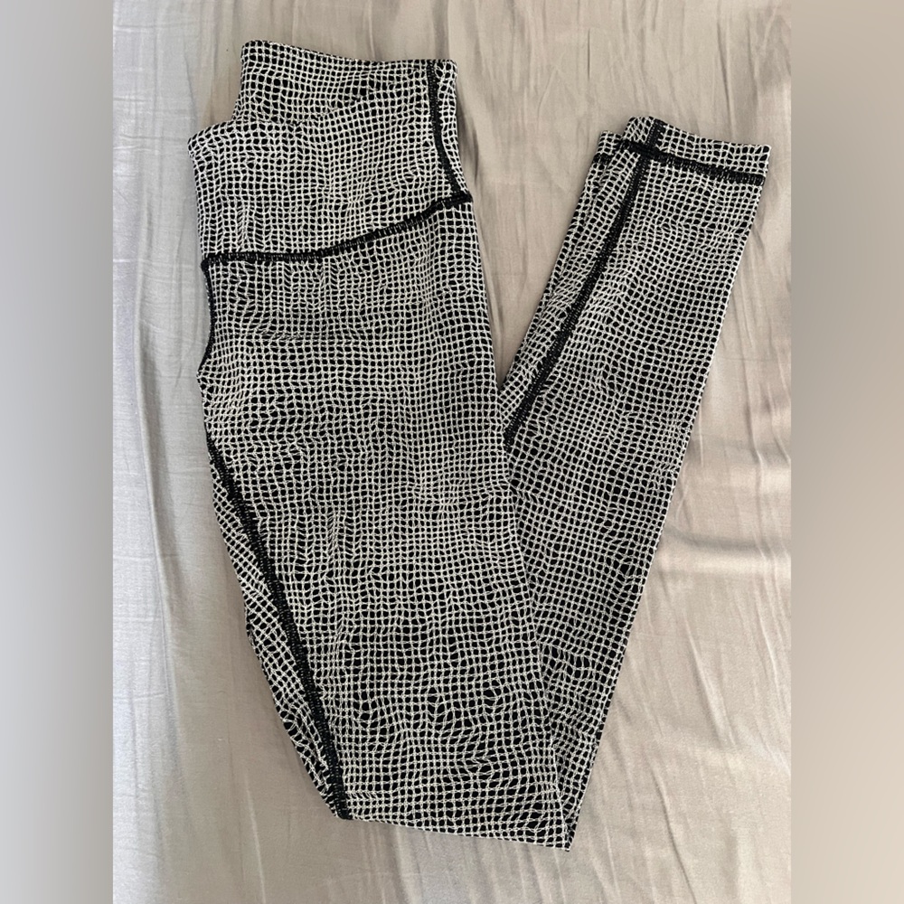 Lululemon Athletica Black and White Leggings